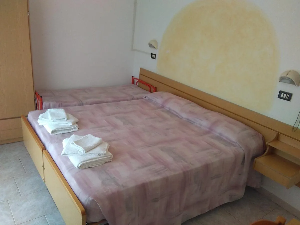 Viserba Di Rimini Albergo Maria Luisa מלון Viserba Di Rimini